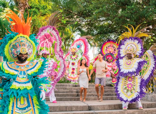 El Junkanoo lleva la fiesta a las Las Bahamas