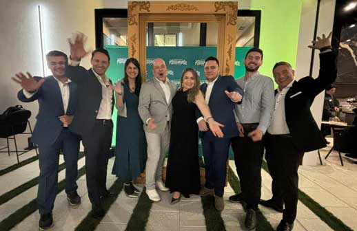 Expedition Kissimmee finaliza jornadas con gran fiesta en casa vacacional