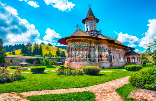 Europamundo amplía su propuesta con más de 100 nuevos viajes por Europa para 2026