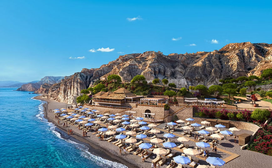 Royal Caribbean inaugura en Santorini su primer “beach club” privado en Europa