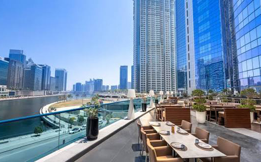 Radisson lanza una propuesta para captar el mercado de largas estadías